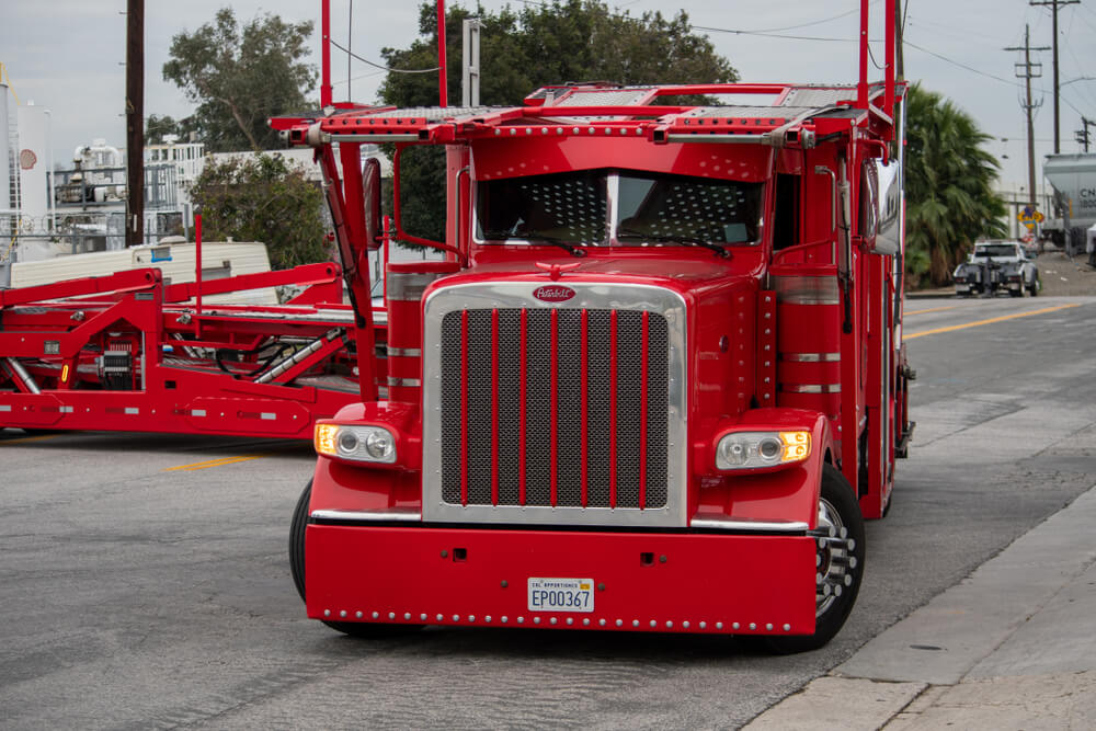 Reliable Auto Transport Services With Tracking